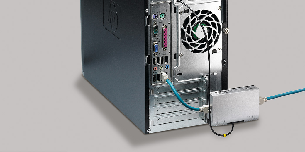 An einen Server wurde ein Geräteschutz angeschlossen.